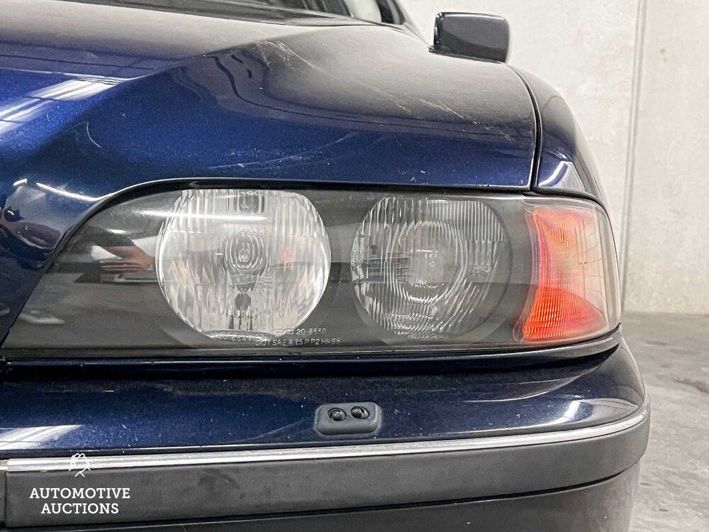BMW 540i Touring 4.4 V8 High Executive 286PS 1999er 5er (Original-NL), ZB-FH-04