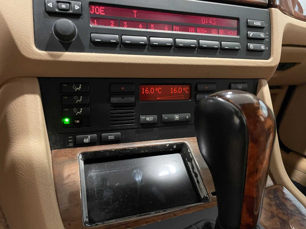 BMW 540i Touring 4.4 V8 High Executive 286PS 1999er 5er (Original-NL), ZB-FH-04