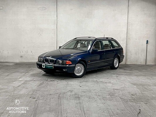 BMW 540i Touring 4.4 V8 High Executive 286PS 1999er 5er (Original-NL), ZB-FH-04