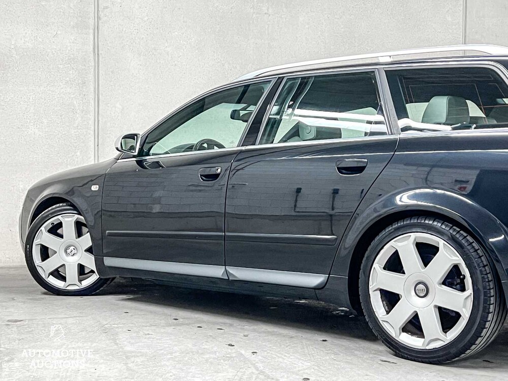 Audi S4 Avant 4.2 V8 Quattro Exclusive 344hp 2003, 26-RD-BV YOUNGTIMER