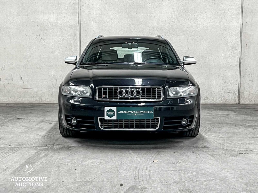 Audi S4 Avant 4.2 V8 Quattro Exclusive 344hp 2003, 26-RD-BV YOUNGTIMER