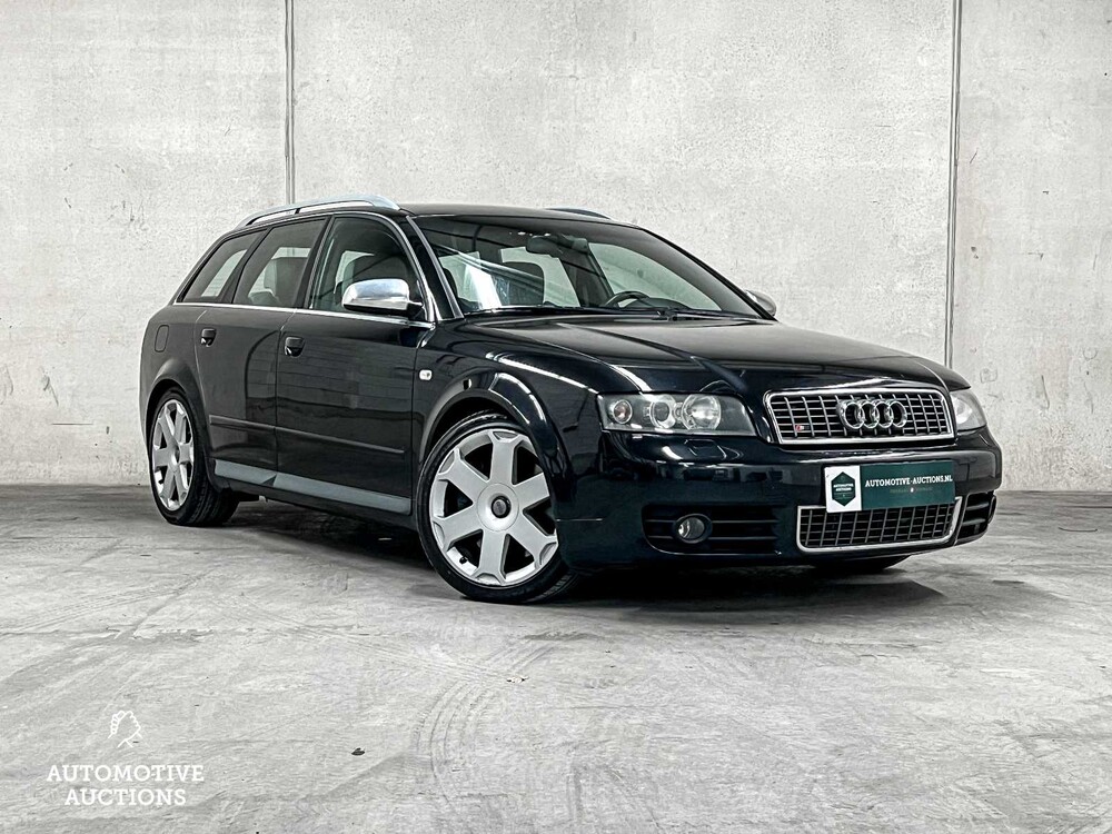 Audi S4 Avant 4.2 V8 Quattro Exclusive 344hp 2003, 26-RD-BV YOUNGTIMER