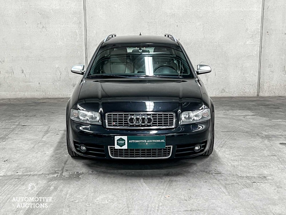 Audi S4 Avant 4.2 V8 Quattro Exclusive 344hp 2003, 26-RD-BV YOUNGTIMER