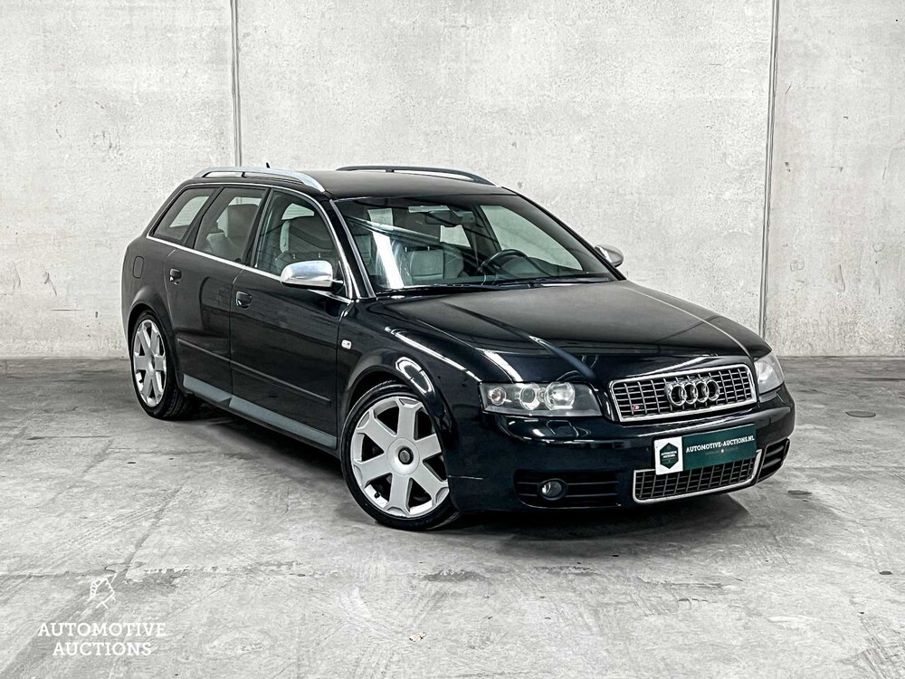 Audi S4 Avant 4.2 V8 Quattro Exclusive 344hp 2003, 26-RD-BV YOUNGTIMER