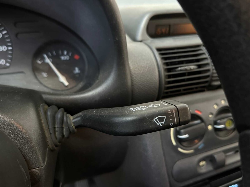 Opel Corsa 1.2iE City 45PS 1994 -Fertigmodell DE-, JS-JL-68