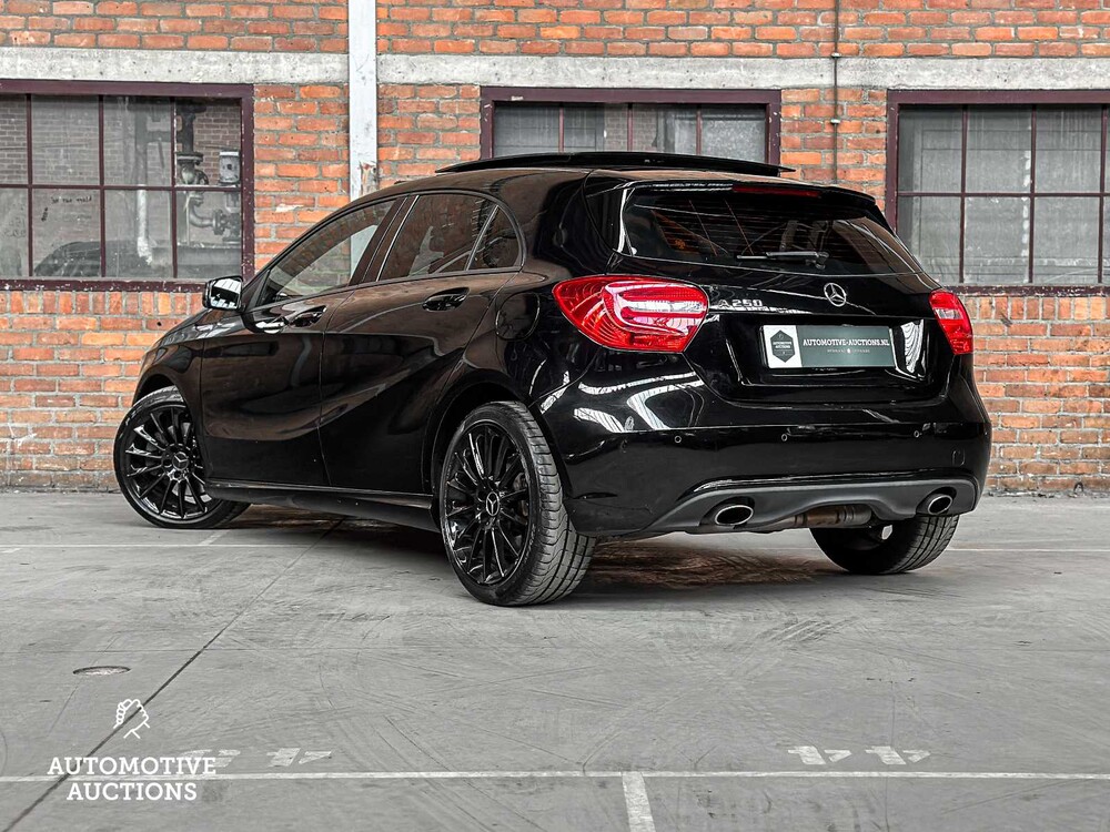 Mercedes-Benz A250 Ambition 211pk 2013 A-klasse, JT-846-T