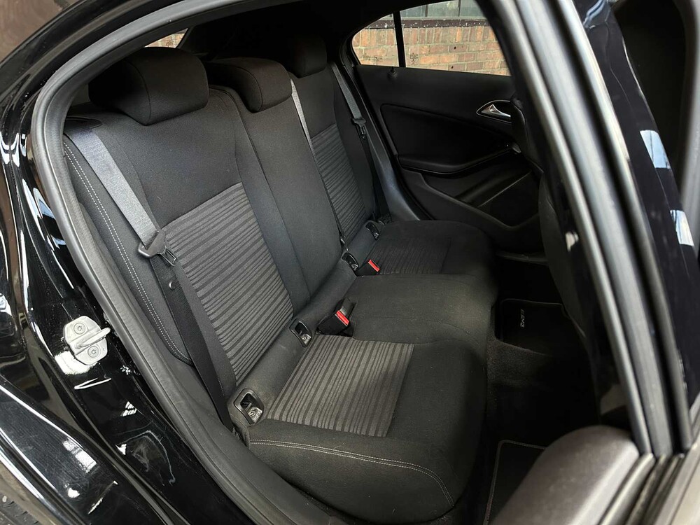 Mercedes-Benz A250 Ambition 211pk 2013 A-klasse, JT-846-T