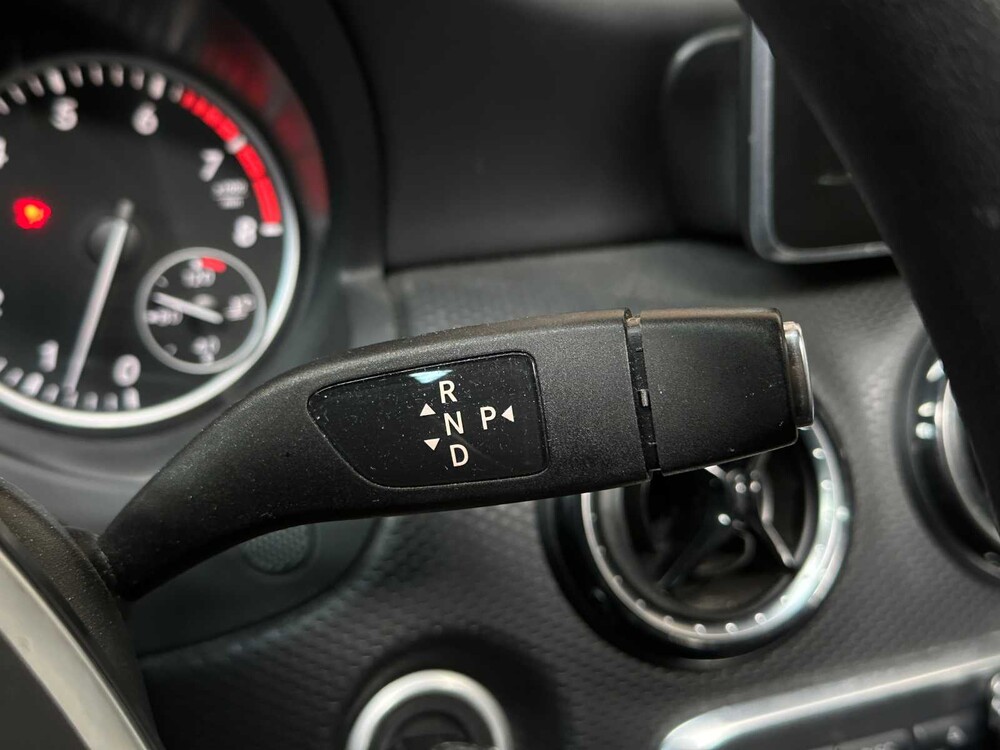 Mercedes-Benz A250 Ambition 211pk 2013 A-klasse, JT-846-T