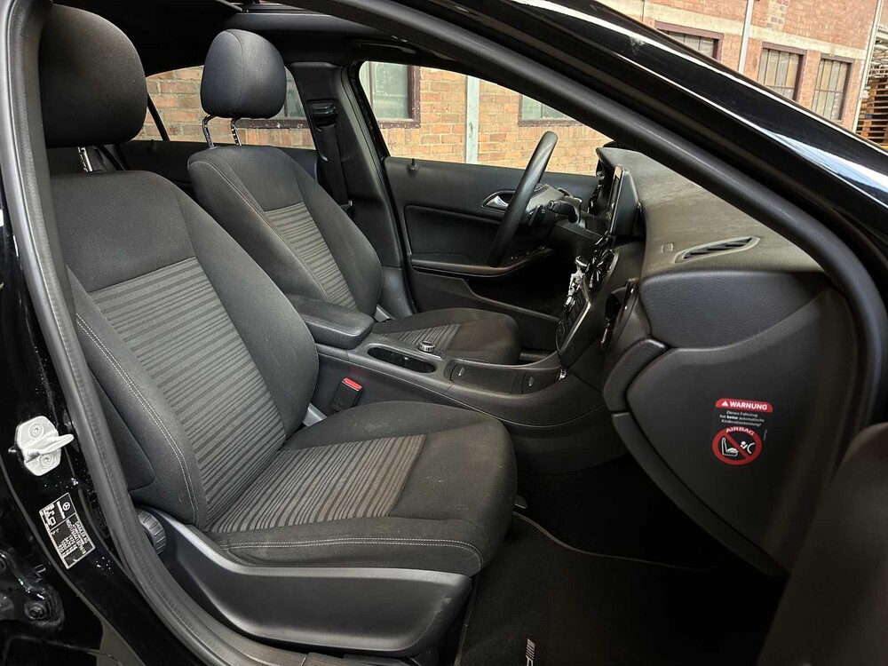 Mercedes-Benz A250 Ambition 211pk 2013 A-klasse, JT-846-T