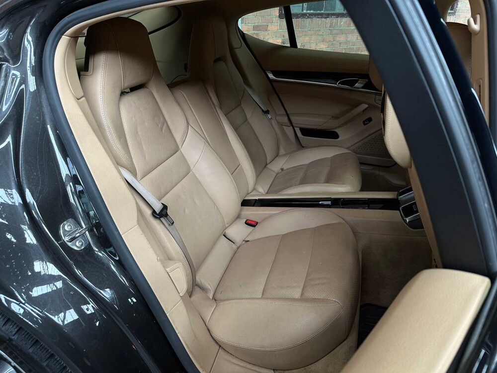 Porsche Panamera S E-Hybrid 3.0 V6 416pk 2014 (Origineel-NL) Plug-In, 4-TGP-13