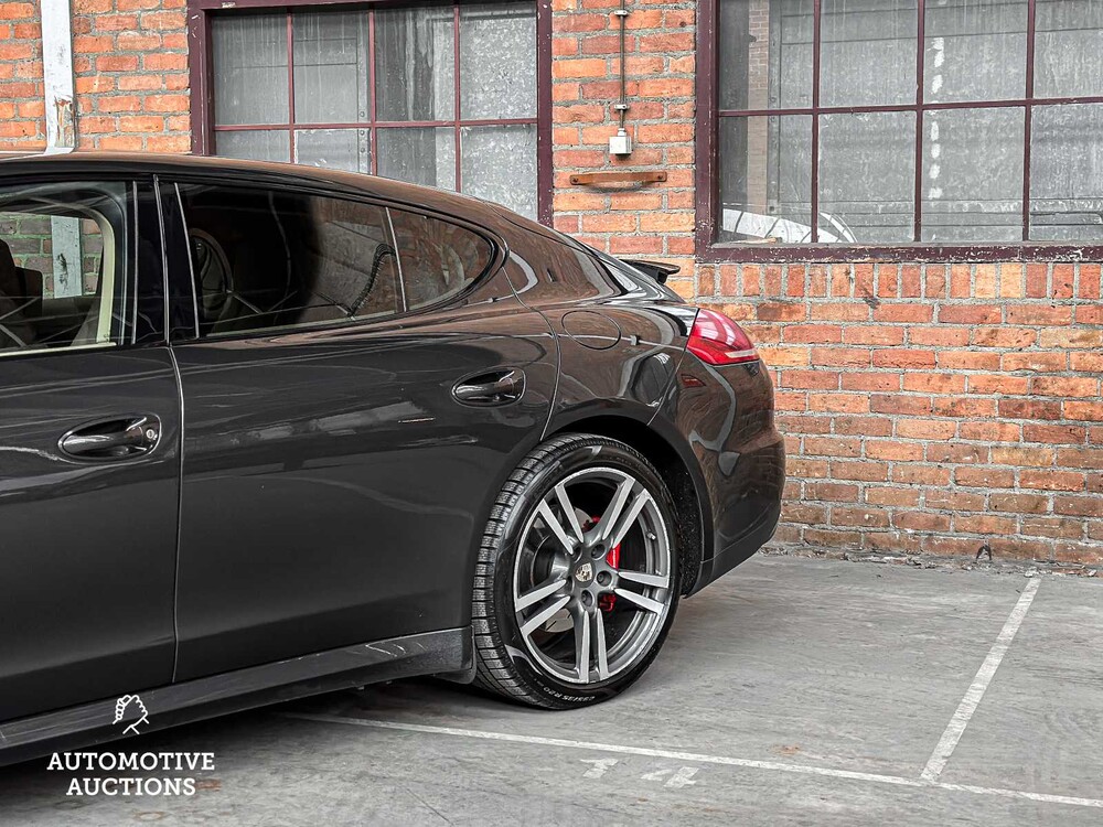 Porsche Panamera S E-Hybrid 3.0 V6 416pk 2014 (Origineel-NL) Plug-In, 4-TGP-13