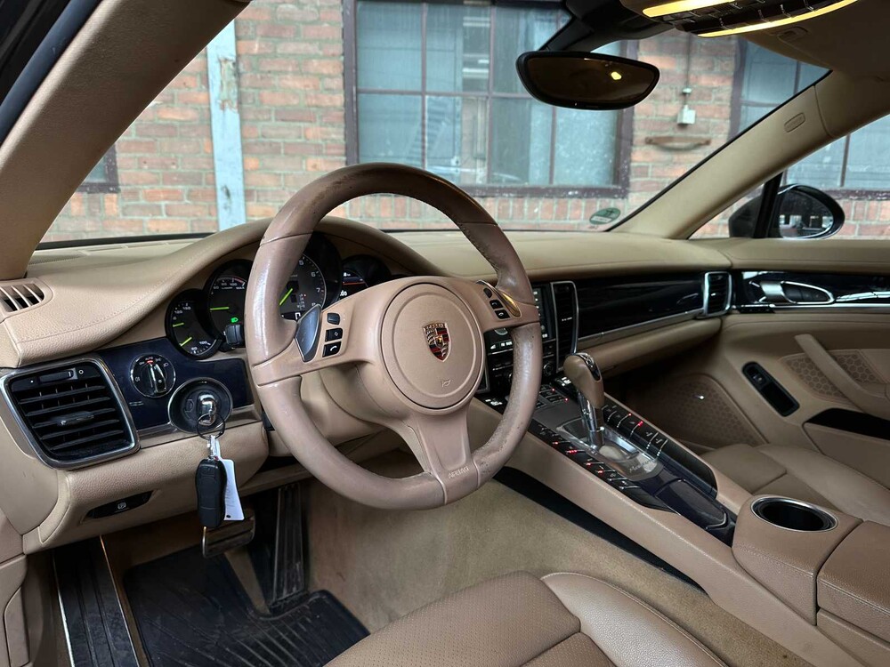 Porsche Panamera S E-Hybrid 3.0 V6 416pk 2014 (Origineel-NL) Plug-In, 4-TGP-13