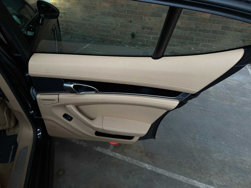 Porsche Panamera S E-Hybrid 3.0 V6 416pk 2014 (Origineel-NL) Plug-In, 4-TGP-13