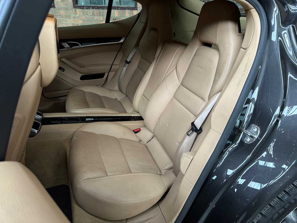 Porsche Panamera S E-Hybrid 3.0 V6 416pk 2014 (Origineel-NL) Plug-In, 4-TGP-13