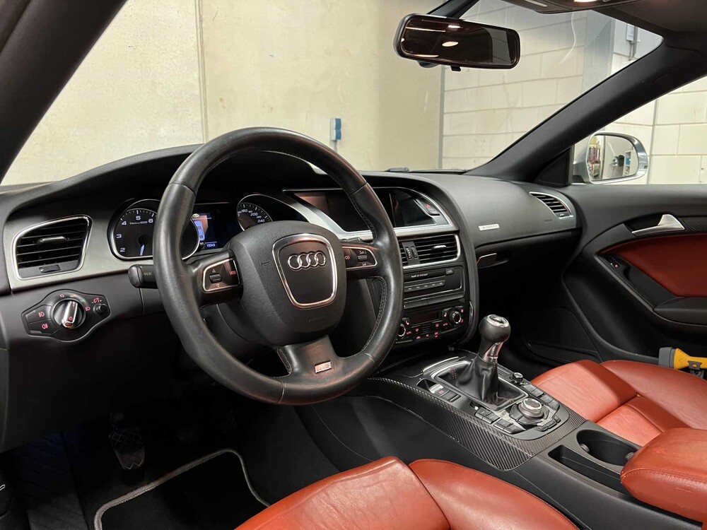 Audi S5 Coupé 4.2 FSI V8 Quattro Pro Line 354pk 2007 (Origineel-NL), 95-XP-JG -Youngtimer-