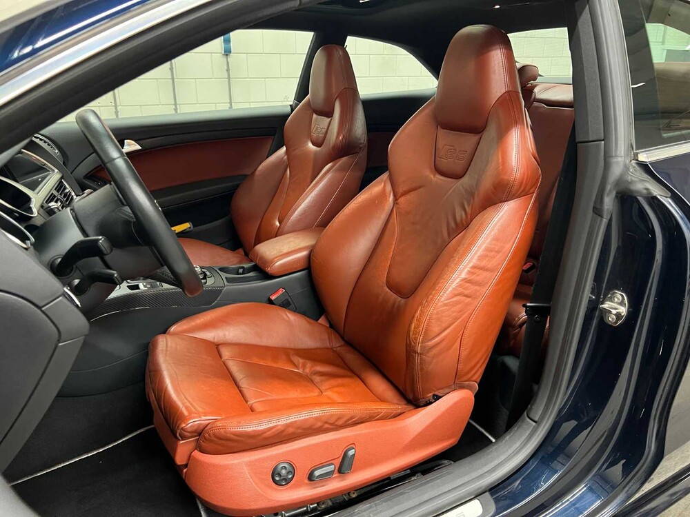 Audi S5 Coupé 4.2 FSI V8 Quattro Pro Line 354pk 2007 (Origineel-NL), 95-XP-JG -Youngtimer-