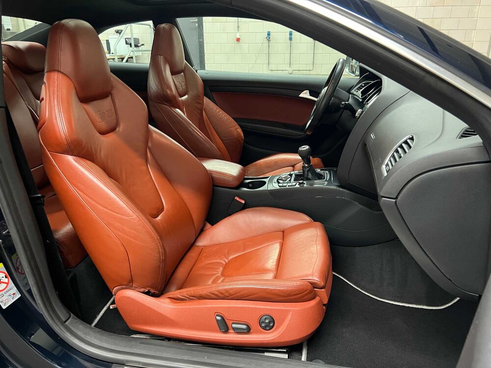 Audi S5 Coupé 4.2 FSI V8 Quattro Pro Line 354pk 2007 (Origineel-NL), 95-XP-JG -Youngtimer-
