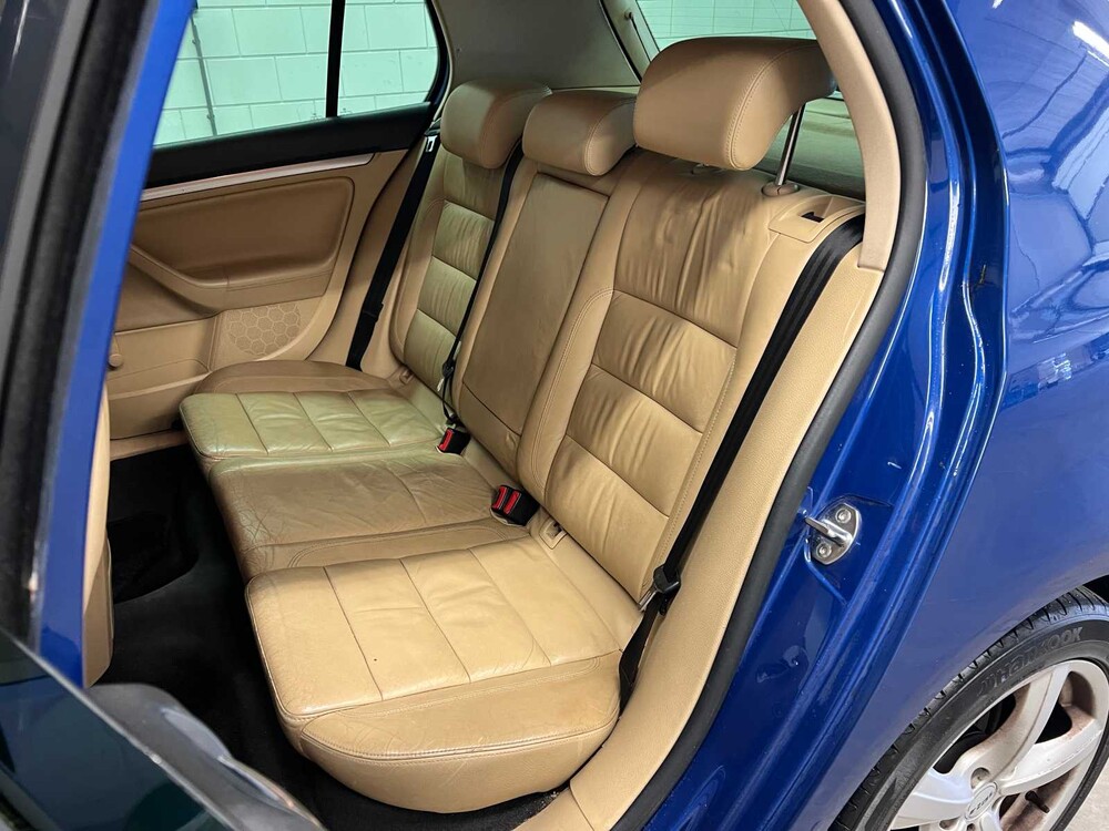 Volkswagen Golf 1.9 TDI 90pk 2005, 24-XD-TL YOUNGTIMER