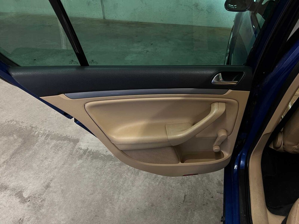 Volkswagen Golf 1.9 TDI 90pk 2005, 24-XD-TL YOUNGTIMER