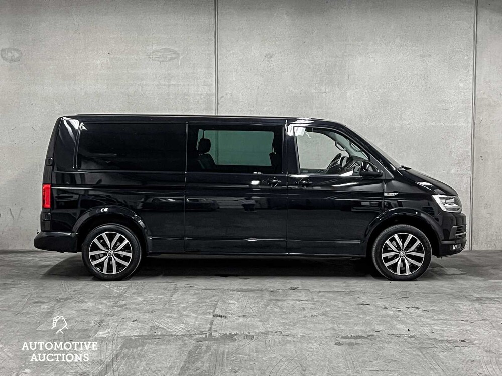 Volkswagen Transporter 2.0 Bi-TDI DSG Highline Dubbele Cabine 204pk 2018 (Origineel-NL), V-717-KN