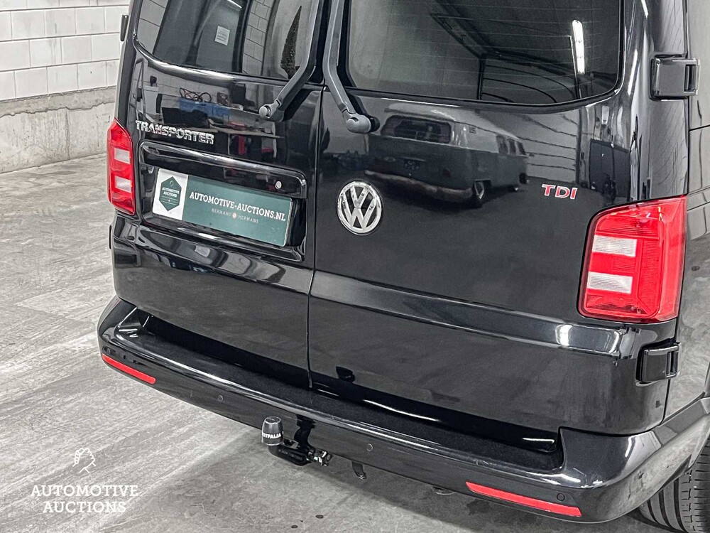 Volkswagen Transporter 2.0 Bi-TDI DSG Highline Dubbele Cabine 204pk 2018 (Origineel-NL), V-717-KN