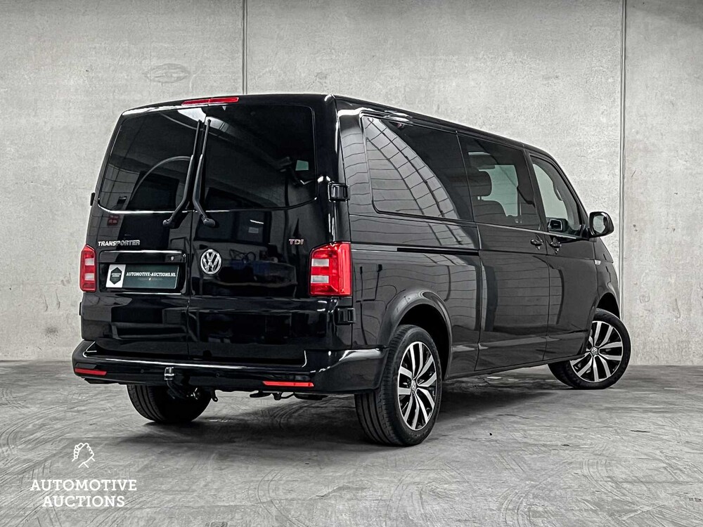 Volkswagen Transporter 2.0 Bi-TDI DSG Highline Dubbele Cabine 204pk 2018 (Origineel-NL), V-717-KN