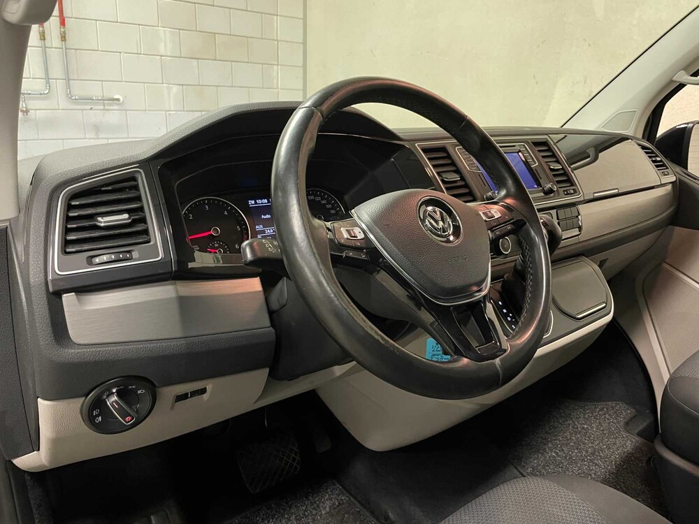 Volkswagen Transporter 2.0 Bi-TDI DSG Highline Dubbele Cabine 204pk 2018 (Origineel-NL), V-717-KN