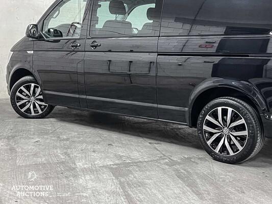 Volkswagen Transporter 2.0 Bi-TDI DSG Highline Double Cab 204hp 2018 (Original-NL), V-717-KN