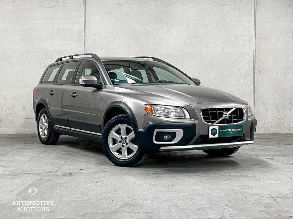 Volvo XC70 2.4 D5 Momentum 185hp 2008 (Original-NL & 2nd owner), 11-ZG-TG YOUNGTIMER