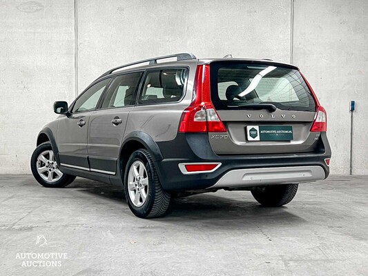 Volvo XC70 2.4 D5 Momentum 185hp 2008 (Original-NL & 2nd owner), 11-ZG-TG YOUNGTIMER