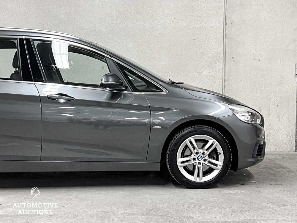 BMW 218d Gran Tourer Centennial Executive Sport Line 7p 2-serie -Automaat- 150pk 2016 (Origineel-NL), JV-404-X
