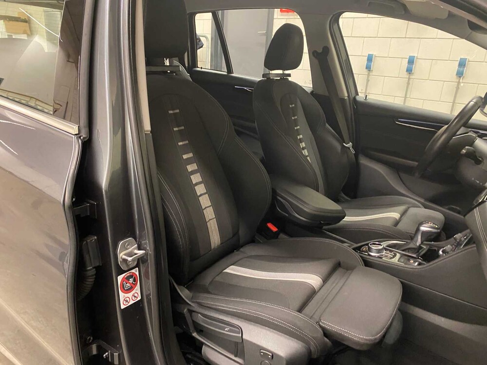 BMW 218d Gran Tourer Centennial Executive Sport Line 7p 2-serie -Automaat- 150pk 2016 (Origineel-NL), JV-404-X