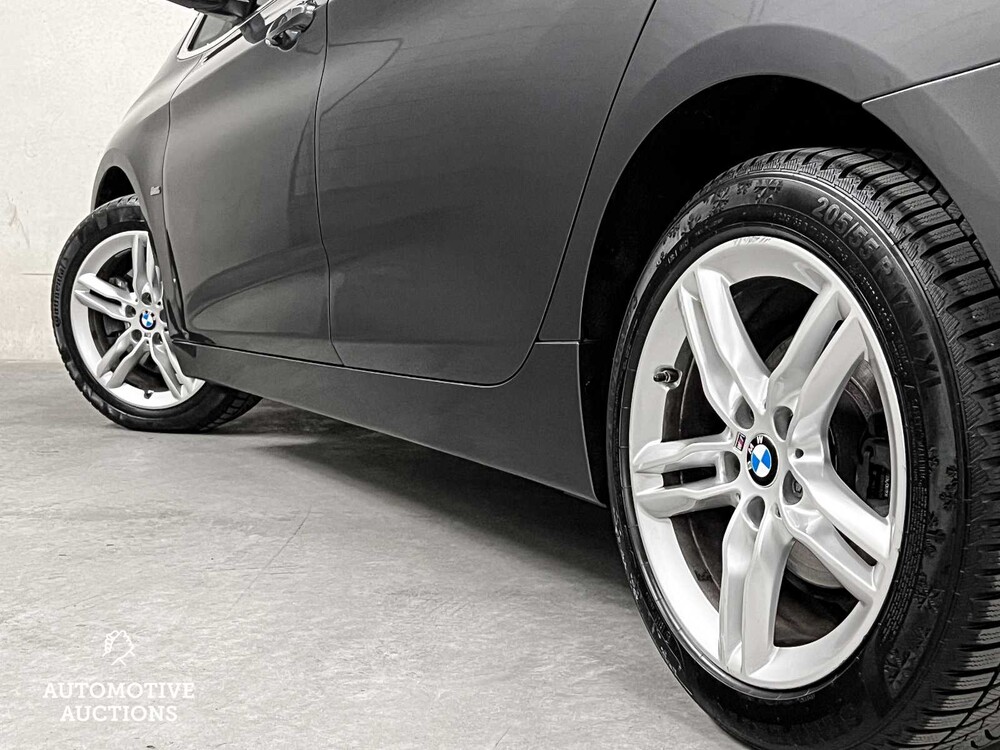 BMW 218d Gran Tourer Centennial Executive Sport Line 7p 2-serie -Automaat- 150pk 2016 (Origineel-NL), JV-404-X