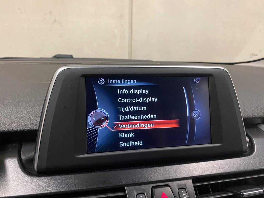 BMW 218d Gran Tourer Centennial Executive Sport Line 7p 2-serie -Automaat- 150pk 2016 (Origineel-NL), JV-404-X