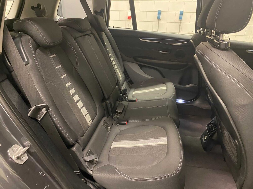 BMW 218d Gran Tourer Centennial Executive Sport Line 7p 2-serie -Automaat- 150pk 2016 (Origineel-NL), JV-404-X