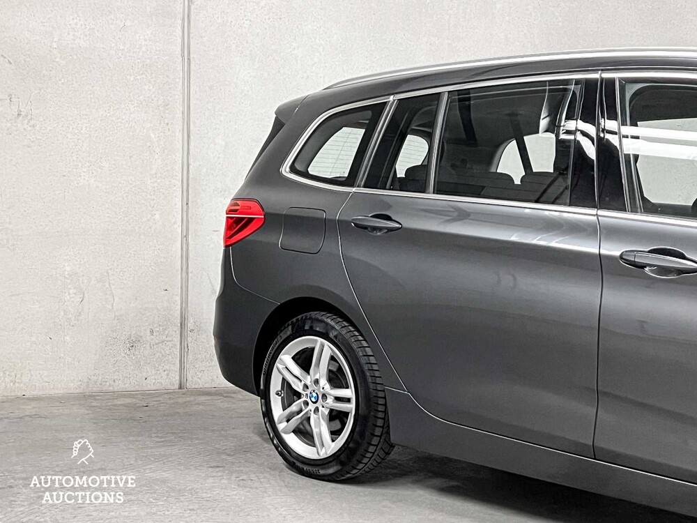 BMW 218d Gran Tourer Centennial Executive Sport Line 7p 2-serie -Automaat- 150pk 2016 (Origineel-NL), JV-404-X