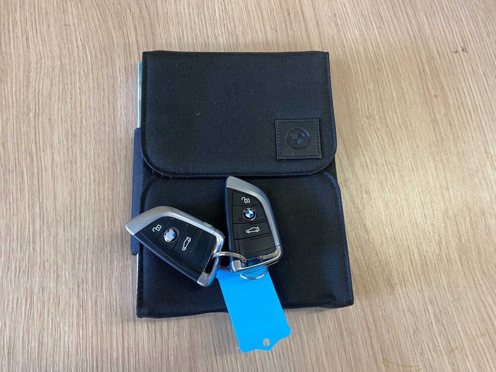 BMW 218d Gran Tourer Centennial Executive Sport Line 7p 2-serie -Automaat- 150pk 2016 (Origineel-NL), JV-404-X