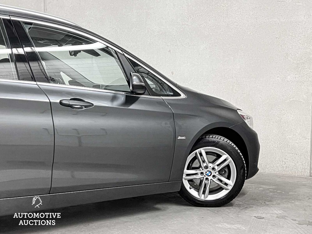 BMW 218d Gran Tourer Centennial Executive Sport Line 7p 2-serie -Automaat- 150pk 2016 (Origineel-NL), JV-404-X