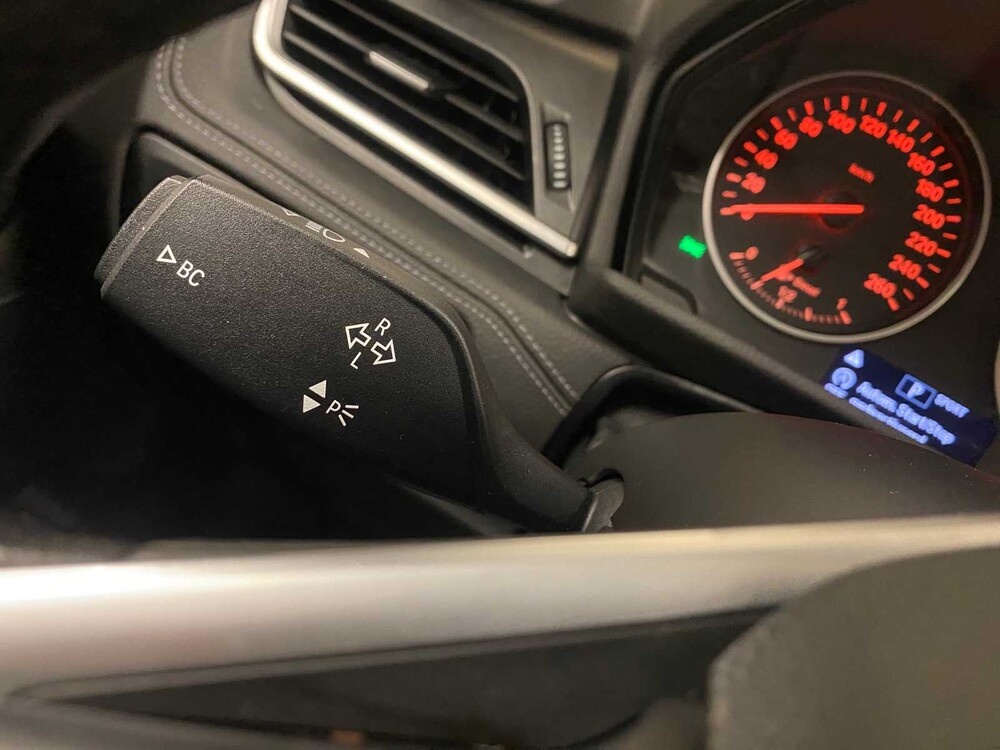 BMW 218d Gran Tourer Centennial Executive Sport Line 7p 2-serie -Automaat- 150pk 2016 (Origineel-NL), JV-404-X