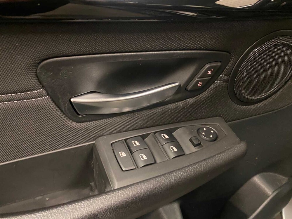 BMW 218d Gran Tourer Centennial Executive Sport Line 7p 2-serie -Automaat- 150pk 2016 (Origineel-NL), JV-404-X