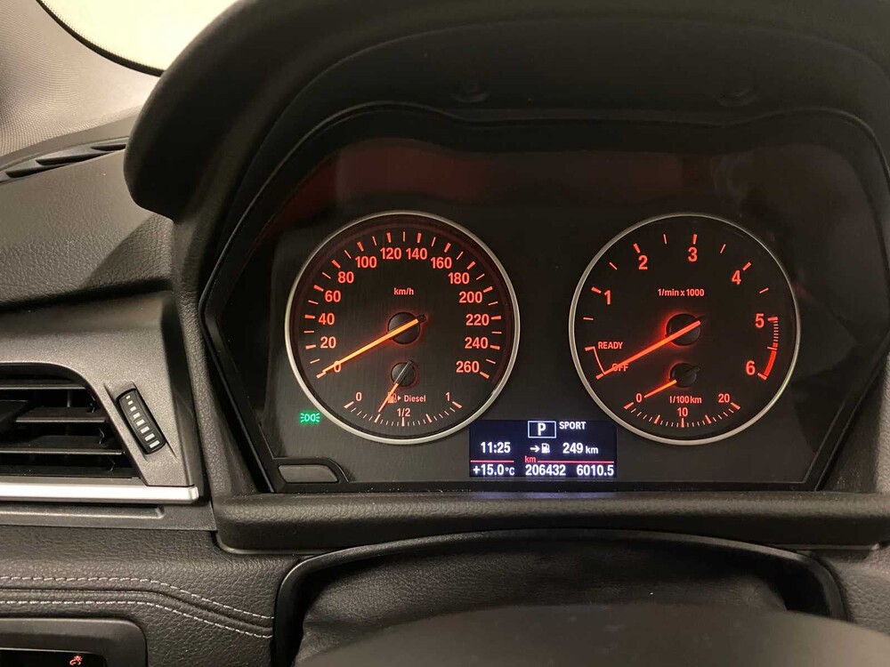 BMW 218d Gran Tourer Centennial Executive Sport Line 7p 2-serie -Automaat- 150pk 2016 (Origineel-NL), JV-404-X