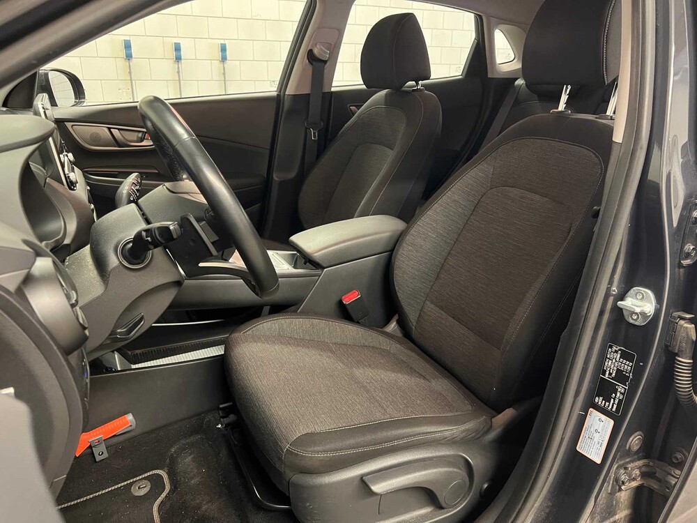 Hyundai Kona EV Comfort 64 kWh 204PS 2020 (Original-NL & 1. Besitzer), J-122-DP