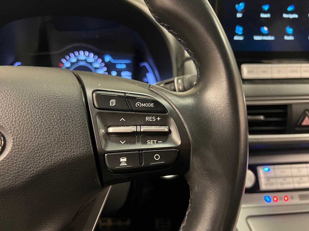 Hyundai Kona EV Comfort 64 kWh 204PS 2020 (Original-NL & 1. Besitzer), J-122-DP