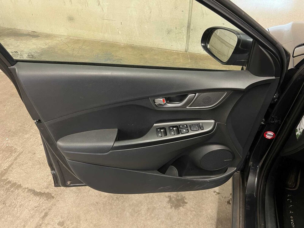 Hyundai Kona EV Comfort 64 kWh 204PS 2020 (Original-NL & 1. Besitzer), J-122-DP