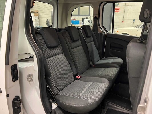 Mercedes-Benz Citan 108 CDI Trend 75hp 2013 (ORIGINAL-UK), 3-KKL-75