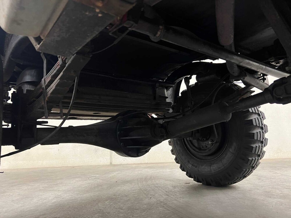 Renault Goélette 1.400kg FOODTRUCK Oldtimer MILITARY MEDIC TRUCK L4-engine 1954