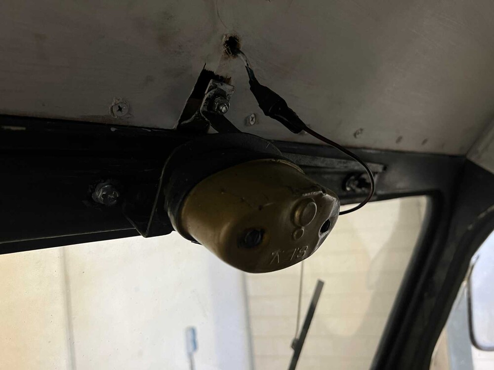 Renault Goélette 1.400kg FOODTRUCK Oldtimer MILITARY MEDIC TRUCK L4-engine 1954