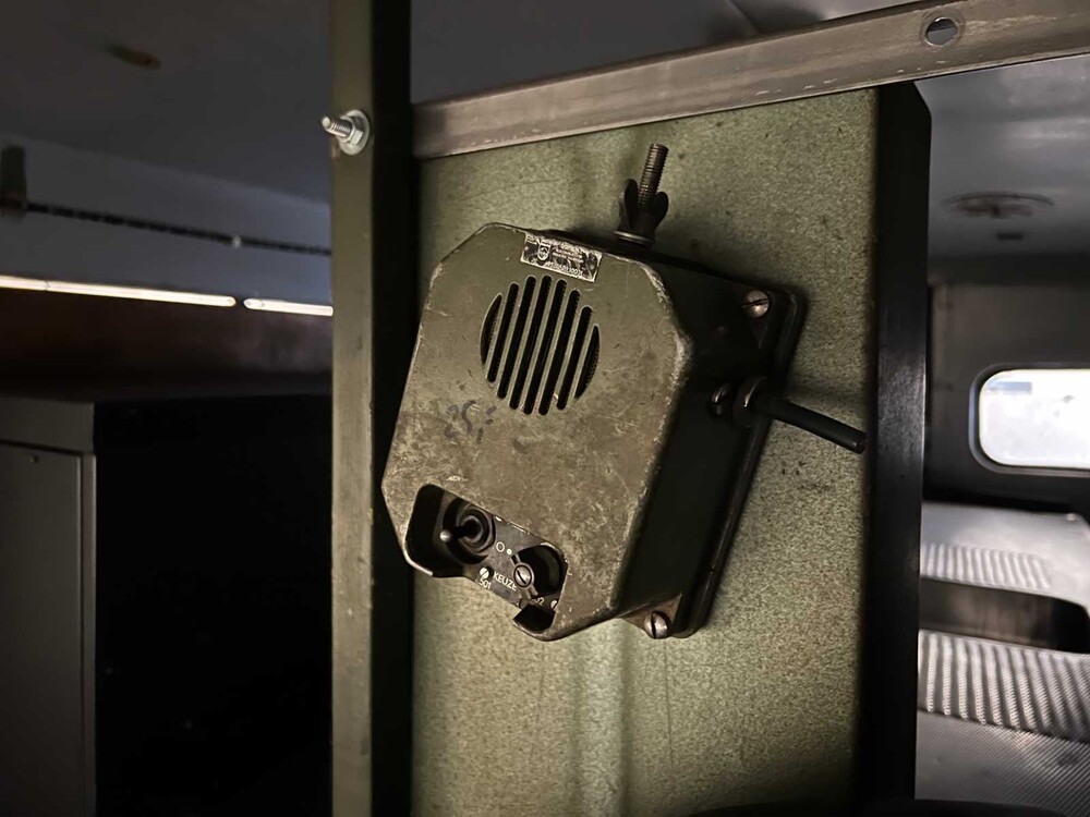 Renault Goélette 1.400kg FOODTRUCK Oldtimer MILITARY MEDIC TRUCK L4-engine 1954