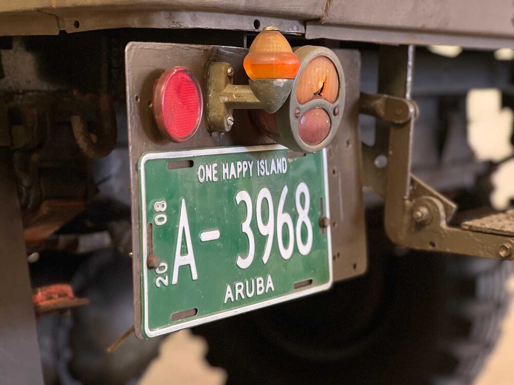 Renault Goélette 1.400kg FOODTRUCK Oldtimer MILITARY MEDIC TRUCK L4-engine 1954