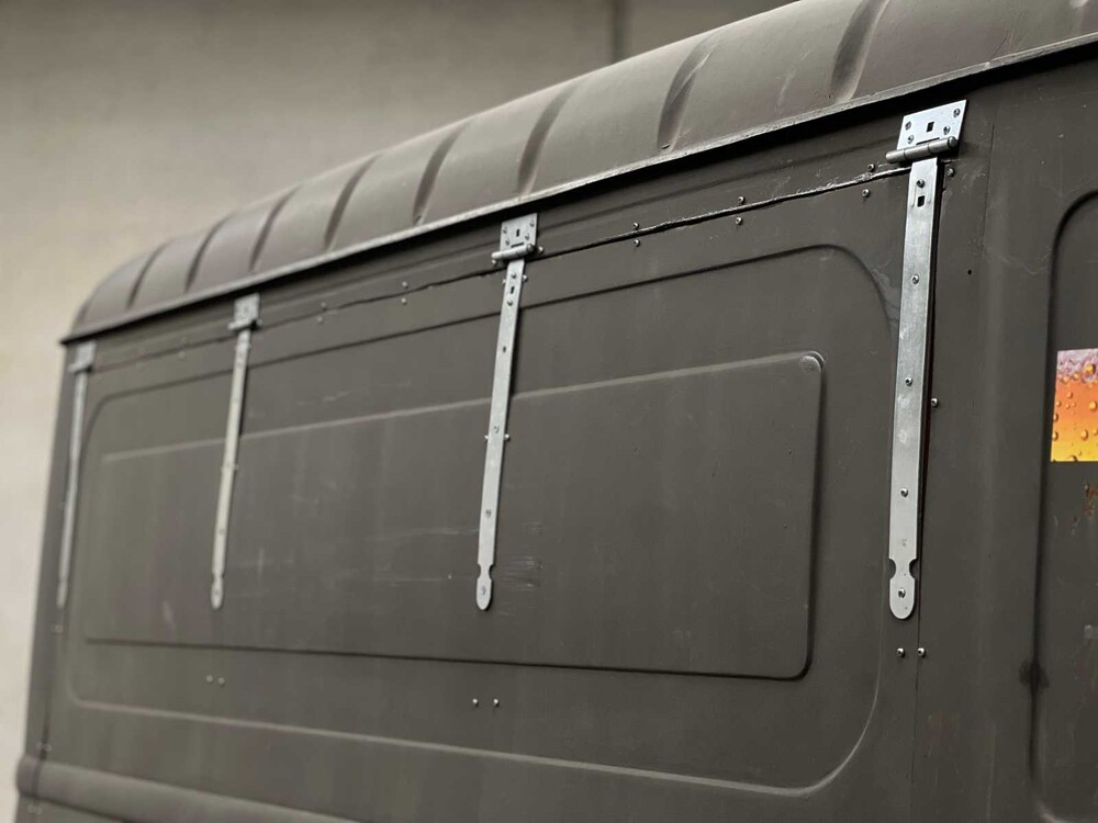 Renault Goélette 1.400kg FOODTRUCK Oldtimer MILITARY MEDIC TRUCK L4-engine 1954